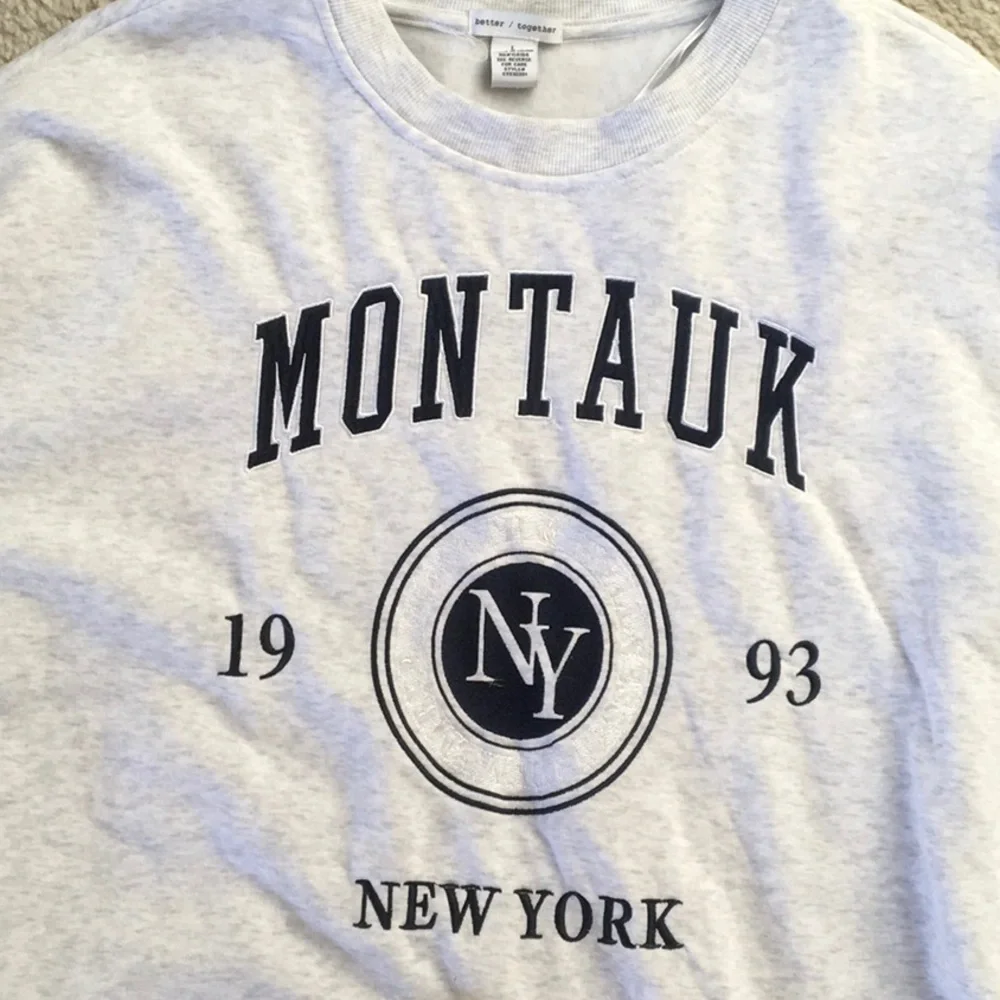 BETTER TOGETHER/HEATHER GRAY-MONTAUK 1993 NEW YORK SWEATSHIRT/NEW - Picture 4 of 6